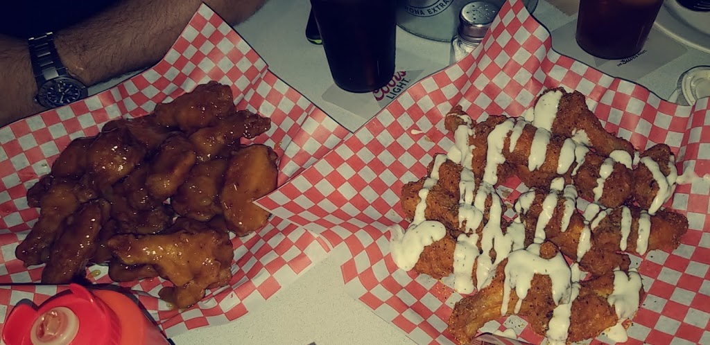 Wing House | 19157 Centre St, Mount Albert, ON L0G 1M0, Canada | Phone: (905) 557-2222