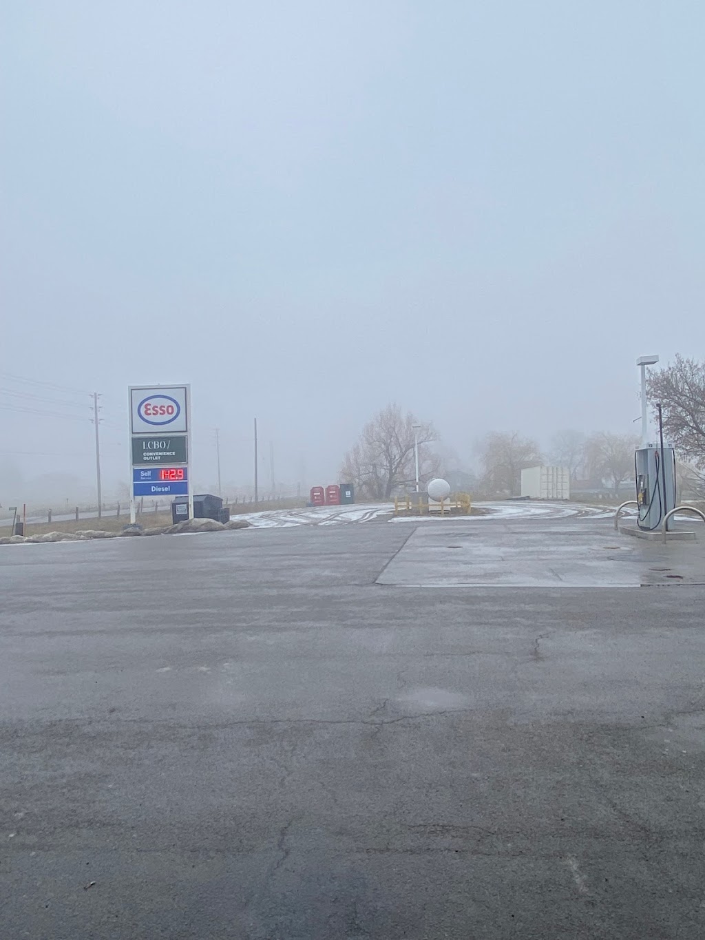 Canadian Gas& Empire Corners Esso | 1053 Haldimand County Hwy 56, York, ON N0A 1R0, Canada | Phone: (905) 772-6191
