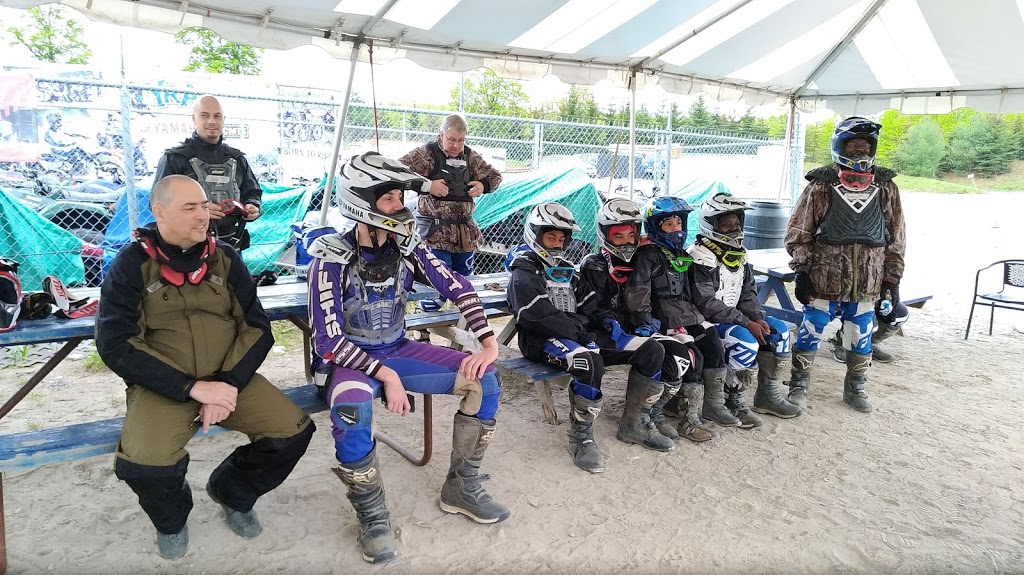 S.M.A.R.T. (Horseshoe) Riding Adventures | 3303 3 Line N, Shanty Bay, ON L0L 2L0, Canada | Phone: (705) 835-2790 ext. 1288