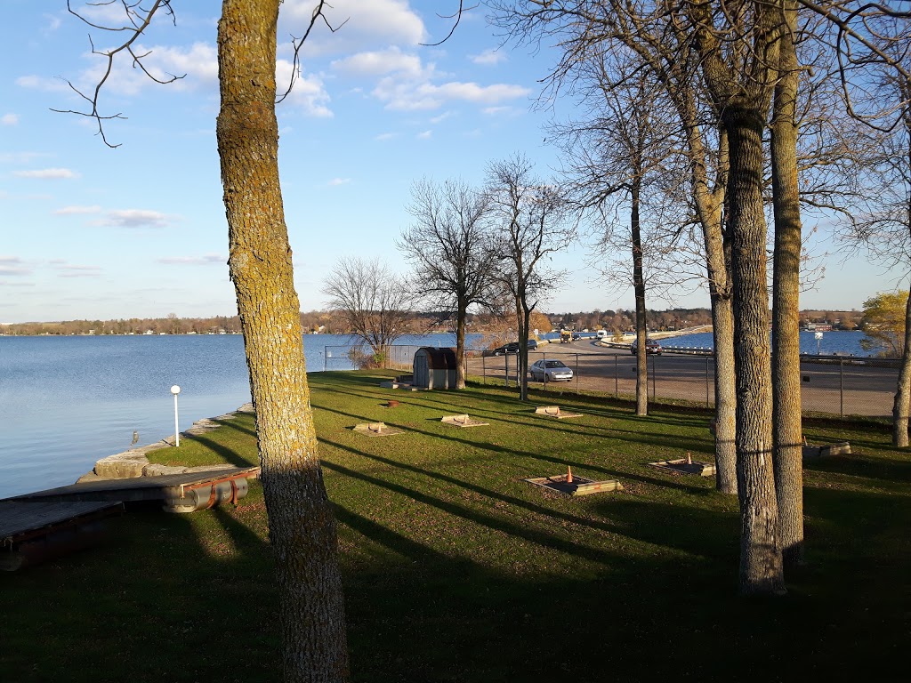 Pine Grove Park | 445 Robinson Rd, Ennismore, ON K0L 1T0, Canada | Phone: (705) 292-7834