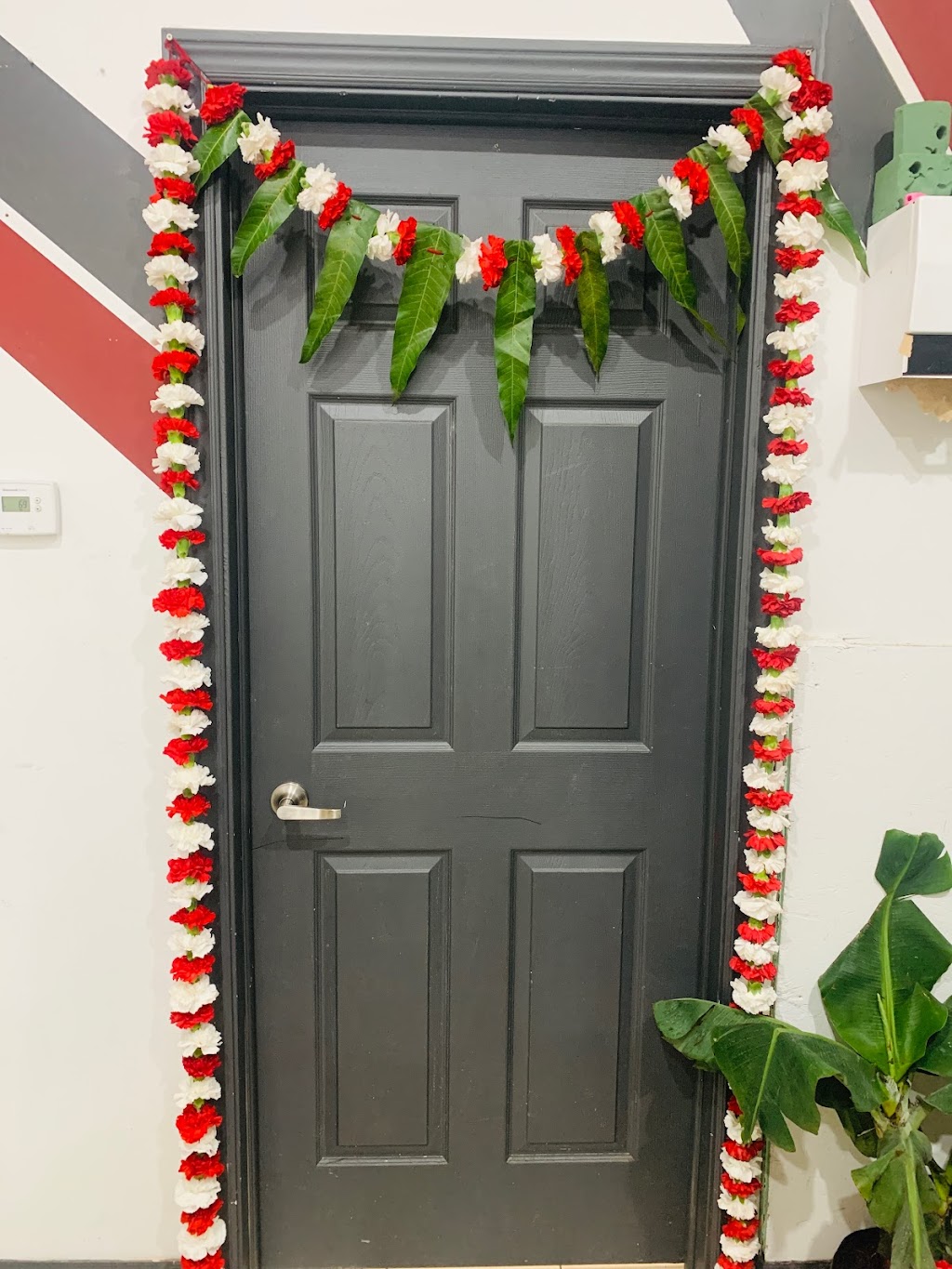 S.P. Florist | 2871 Lawrence Ave E, Scarborough, ON M1P 2S8, Canada | Phone: (416) 264-4903