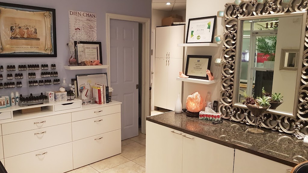Cantik Esthetics | 1959 152 St Unit #115, Surrey, BC V4A 9E3, Canada | Phone: (604) 786-4847