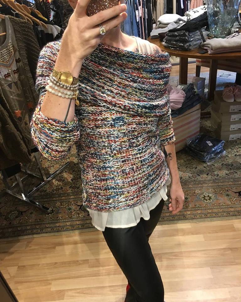 injoy Boutique | 15263 Yonge St, Aurora, ON L4G 1N5, Canada | Phone: (905) 727-8419