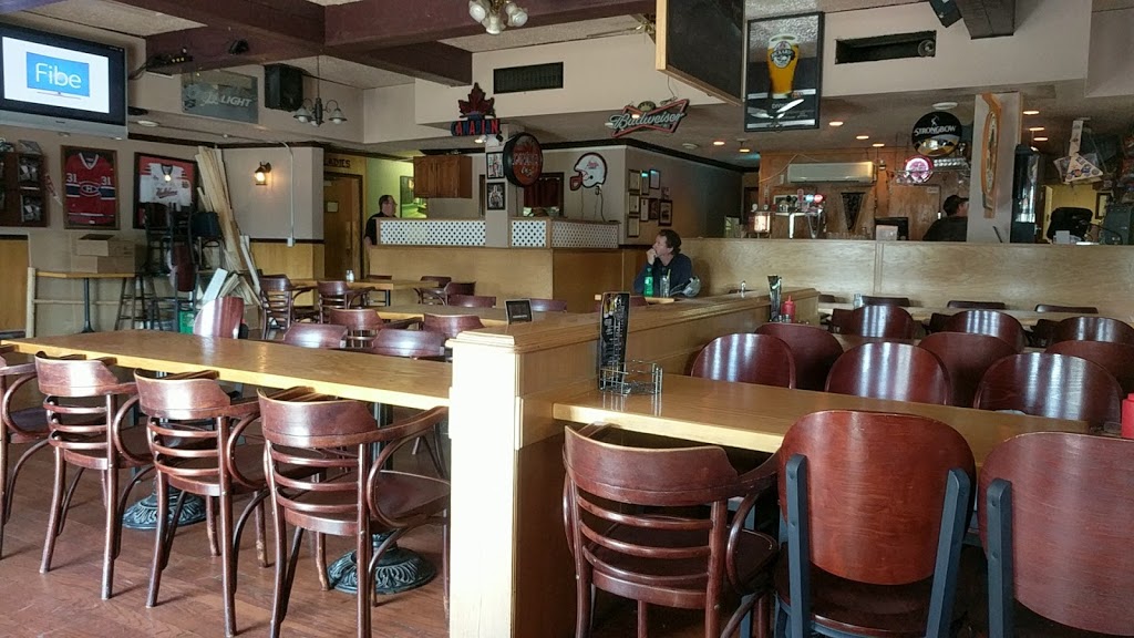 TBR Restaurant and Lounge | 1820 St Margarets Bay Rd, Timberlea, NS B3T 1B8, Canada | Phone: (902) 876-1145