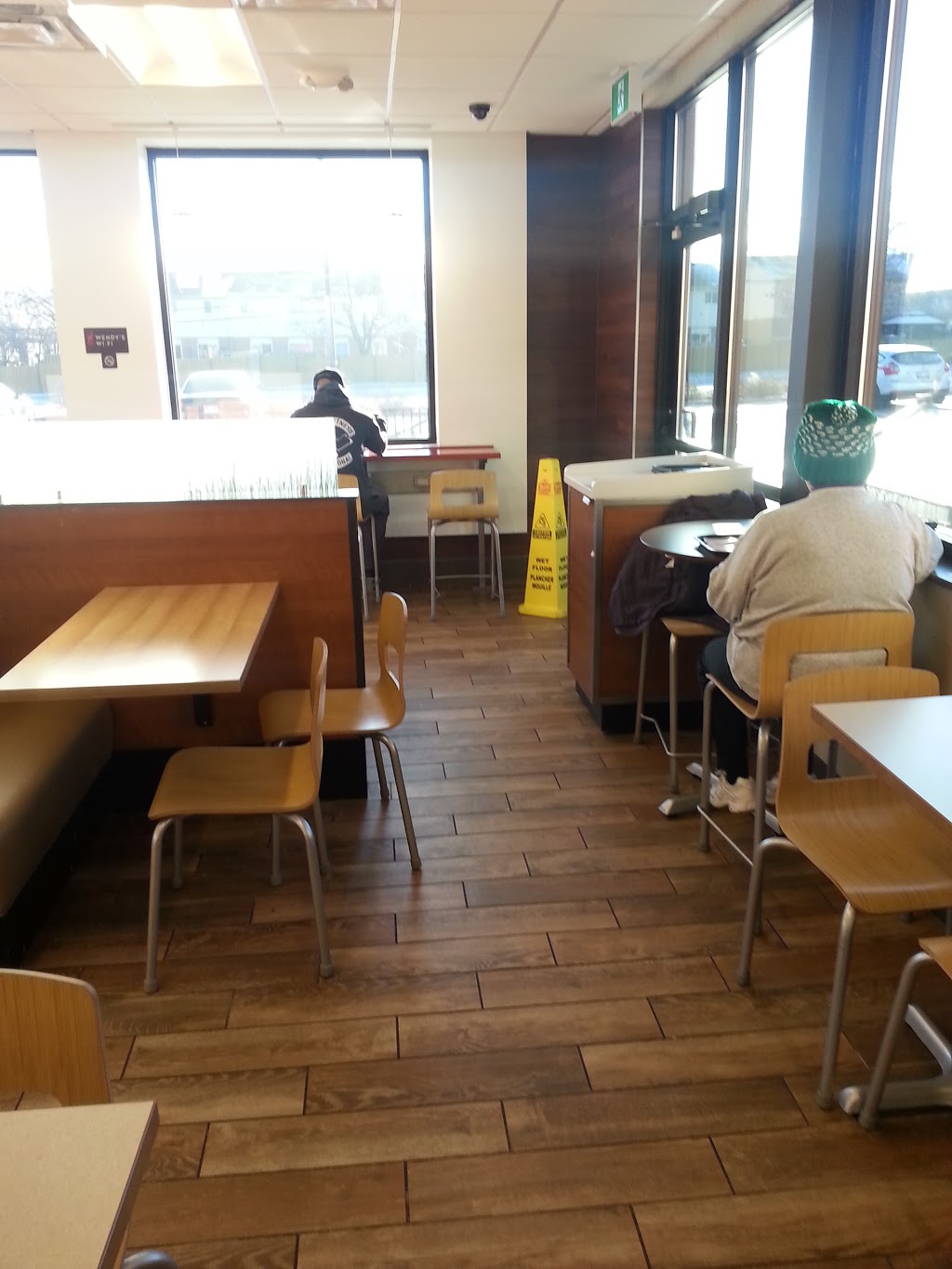 Wendys | 967 Rymal Rd E, Hamilton, ON L8W 2M2, Canada | Phone: (905) 388-8988