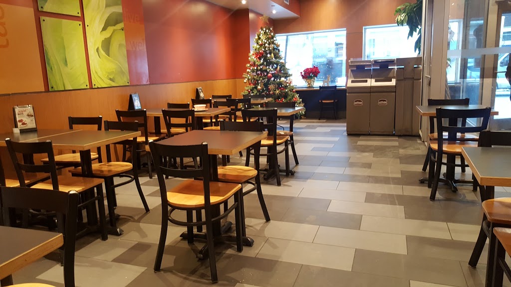 Harveys | 49 Eglinton Ave E, Toronto, ON M4P 1G6, Canada | Phone: (416) 322-1551