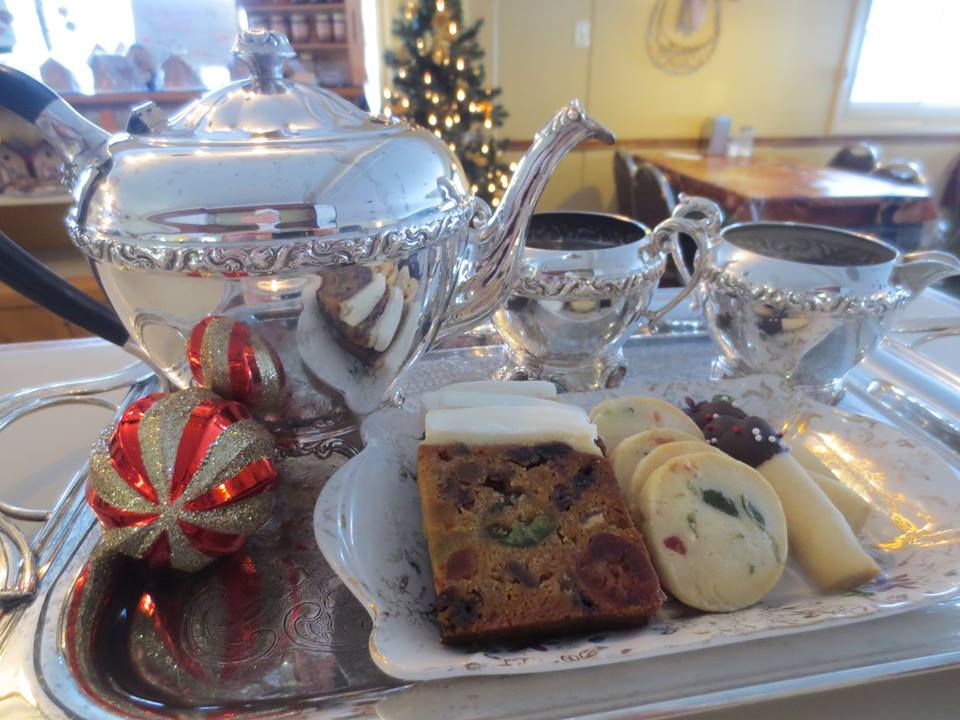 Paulas Pantry & Gifts | 17 8th St, Collingwood, ON L9Y 2C4, Canada | Phone: (705) 445-0026