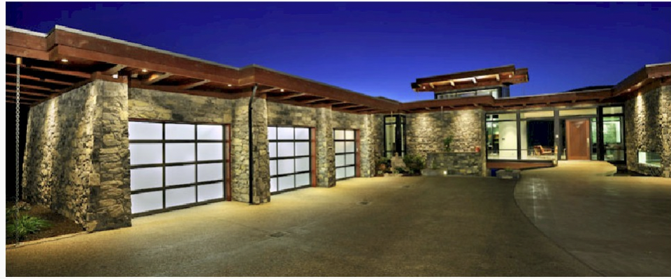 Pacific Overhead Garage Doors and Windows | 255 Hirst Ave W #103, Parksville, BC V9P 1P5, Canada | Phone: (403) 660-8497