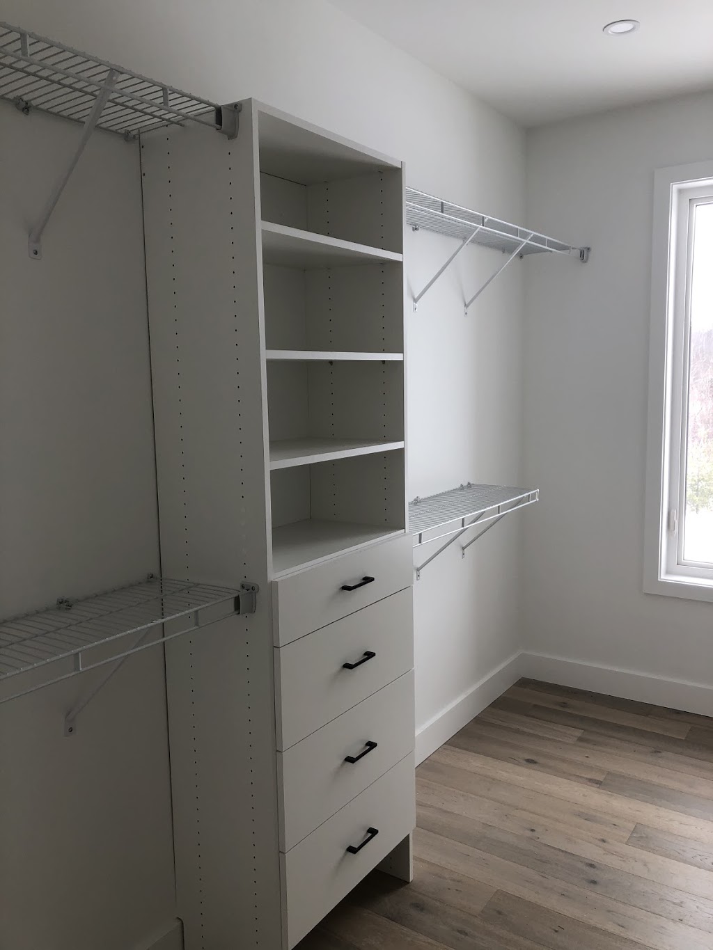 Custom Cut Shelving | 385341 Side Rd 20, Shelburne, ON L9W 5L4, Canada | Phone: (519) 938-0302
