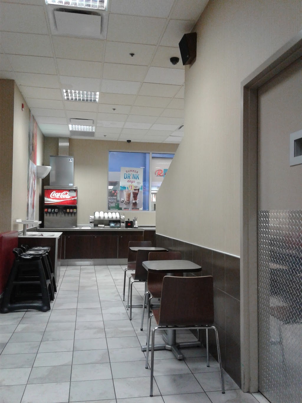 McDonalds | 340 Colonnade Dr, Kemptville, ON K0G 1J0, Canada | Phone: (613) 258-7907