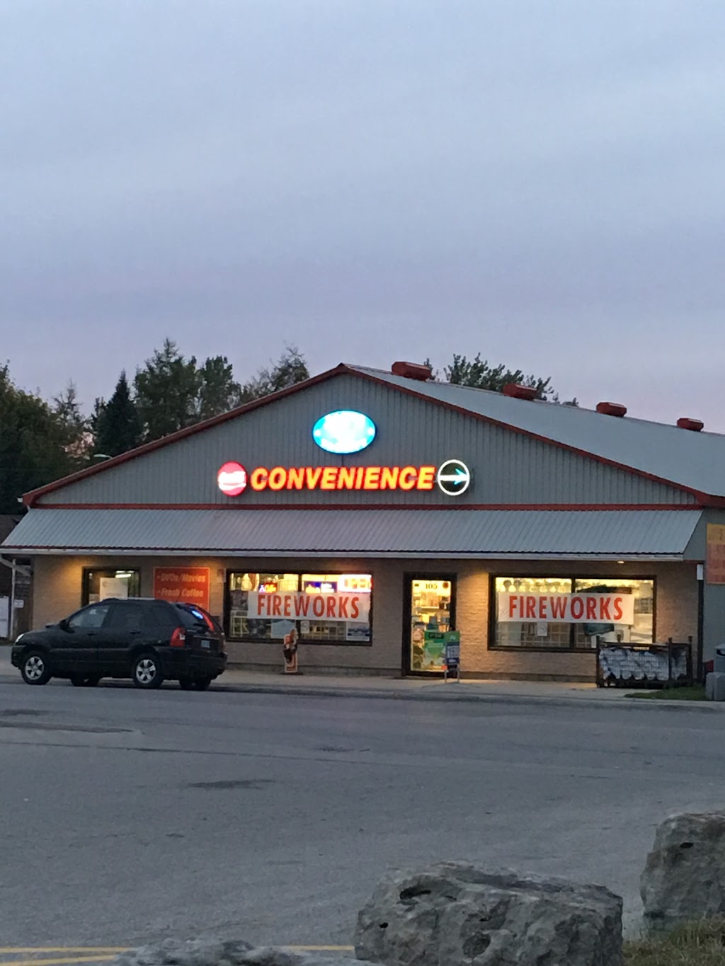 Jays Variety | 105 Main St E, Palmerston, ON N0G 2P0, Canada | Phone: (519) 343-5569