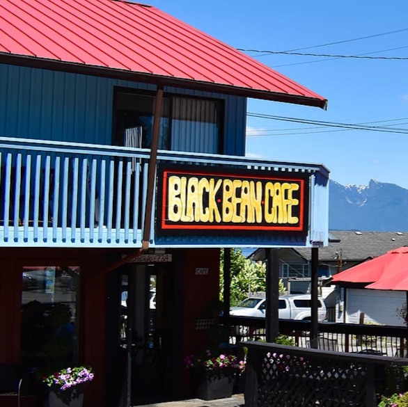 Black Bean Cafe | 467 Marine Dr, Gibsons, BC V0N 1V1, Canada | Phone: (604) 886-1716