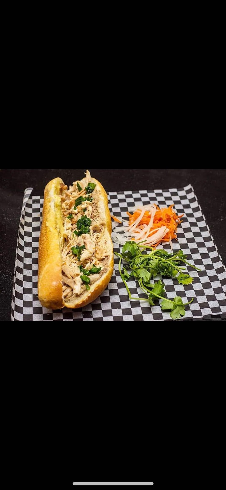 Banh mi huynh | 3525 26 Ave SE #9, Calgary, AB T2B 2M9, Canada | Phone: (587) 470-2010
