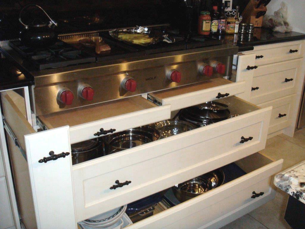 Silver Creek Cabinetry | 249 Burgar St, Showroom entrance faces, Victoria St, Welland, ON L3B 2T5, Canada | Phone: (905) 714-1808