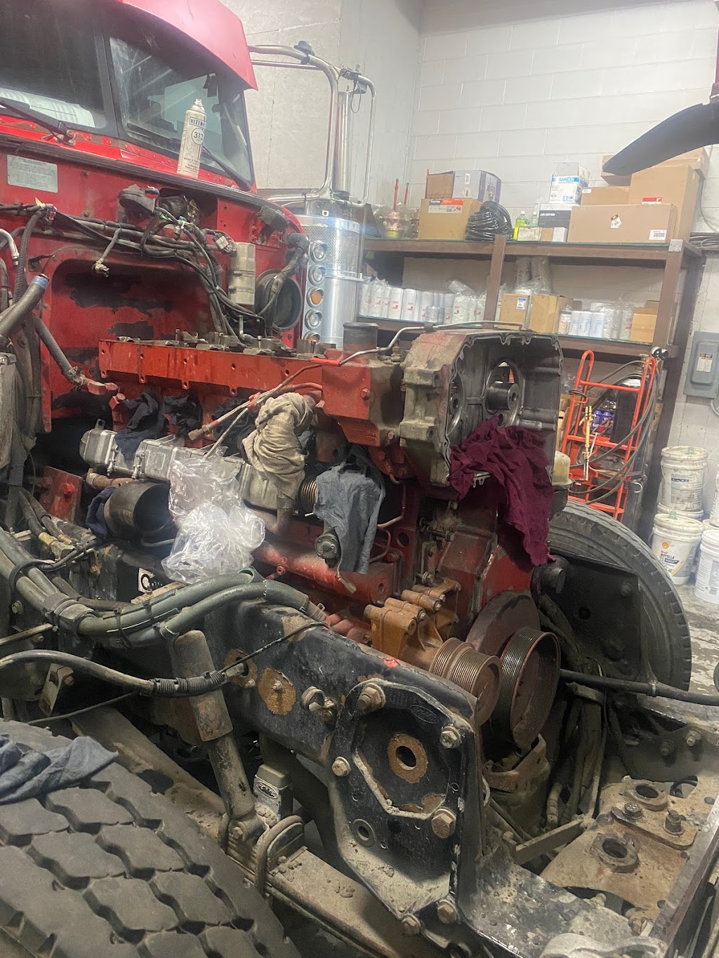 Empire truck repair and sales | 15 Goodmark Pl, Etobicoke, ON unit 8, Canada | Phone: (416) 505-9189