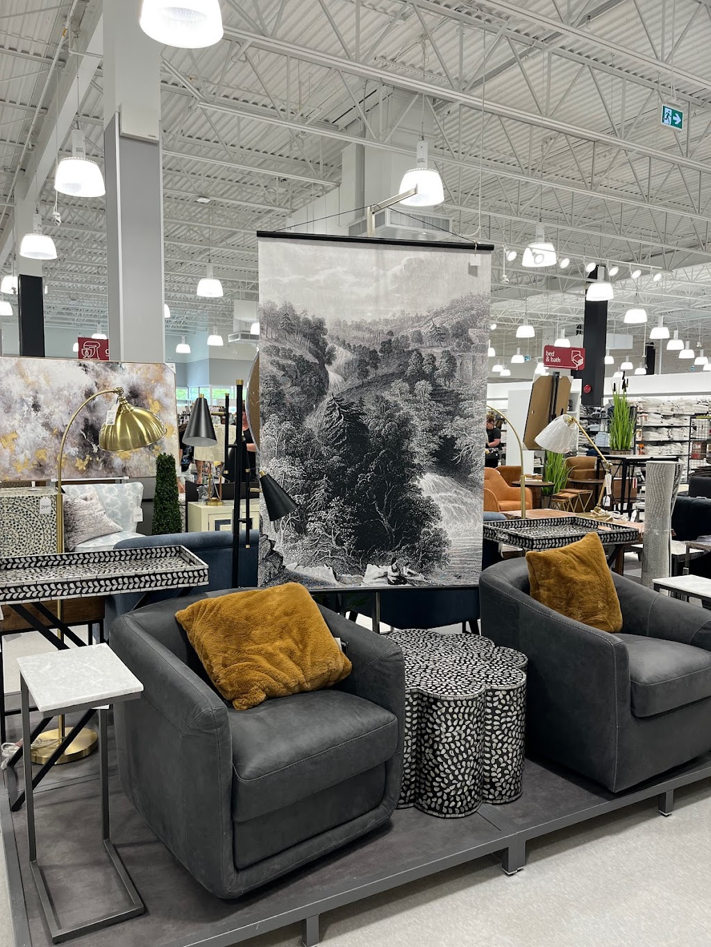 Winners & HomeSense | 6950 Island Hwy N, Nanaimo, BC V9V 1W3, Canada | Phone: (250) 390-1524
