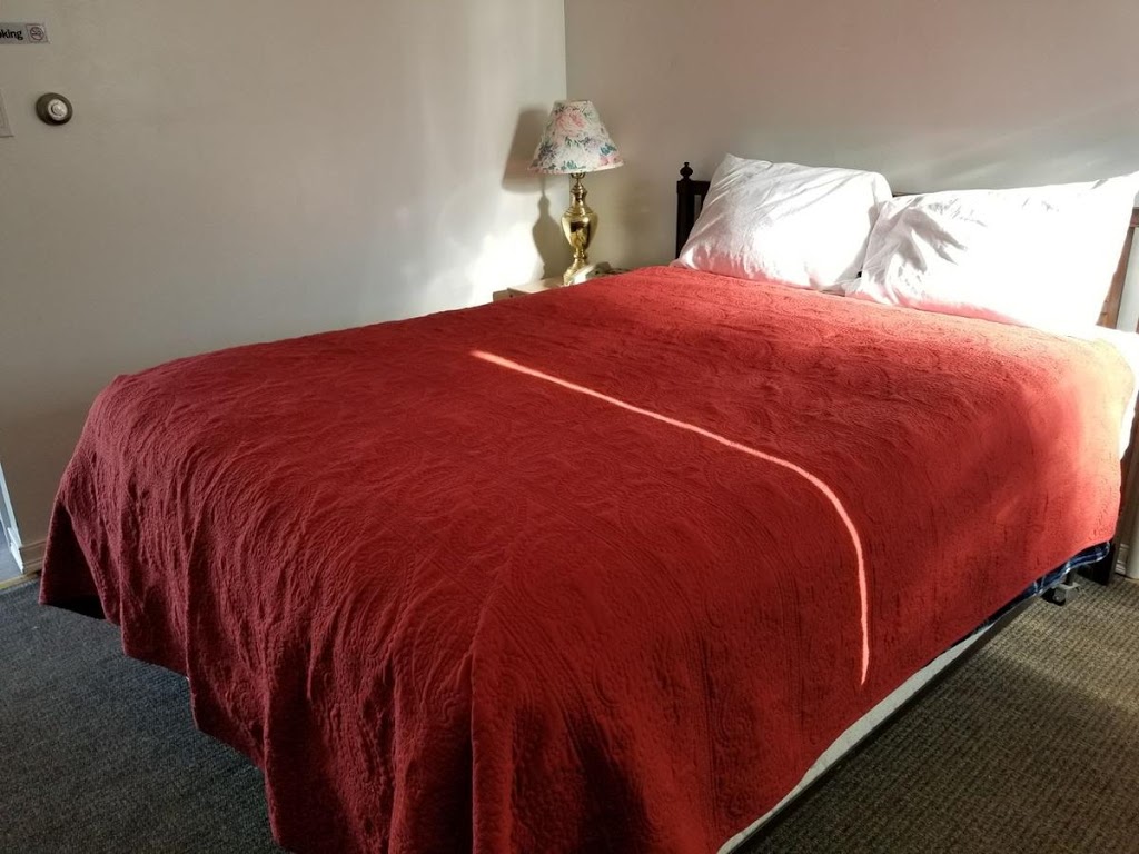 Shivas Travelers Lodge | 5930 Buffalo Ave, Niagara Falls, NY 14304, USA | Phone: (716) 283-9978