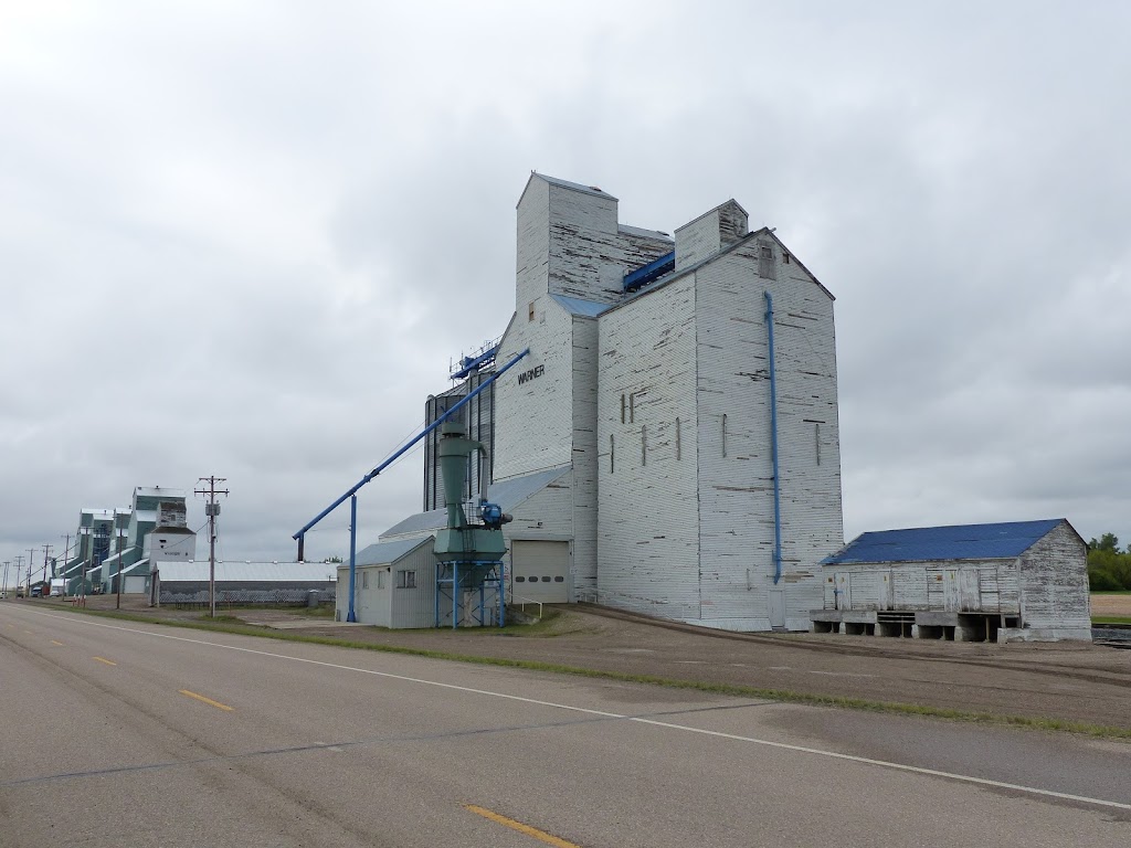 Viterra | Warner elevator row, Warner, AB T0K 2L0, Canada | Phone: (403) 320-7331
