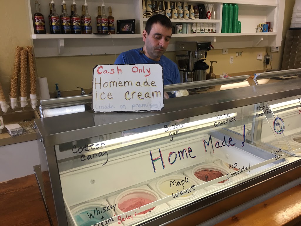 Cones Creamery | 14961 Marine Dr, White Rock, BC V4B 1C3, Canada | Phone: (604) 536-7644