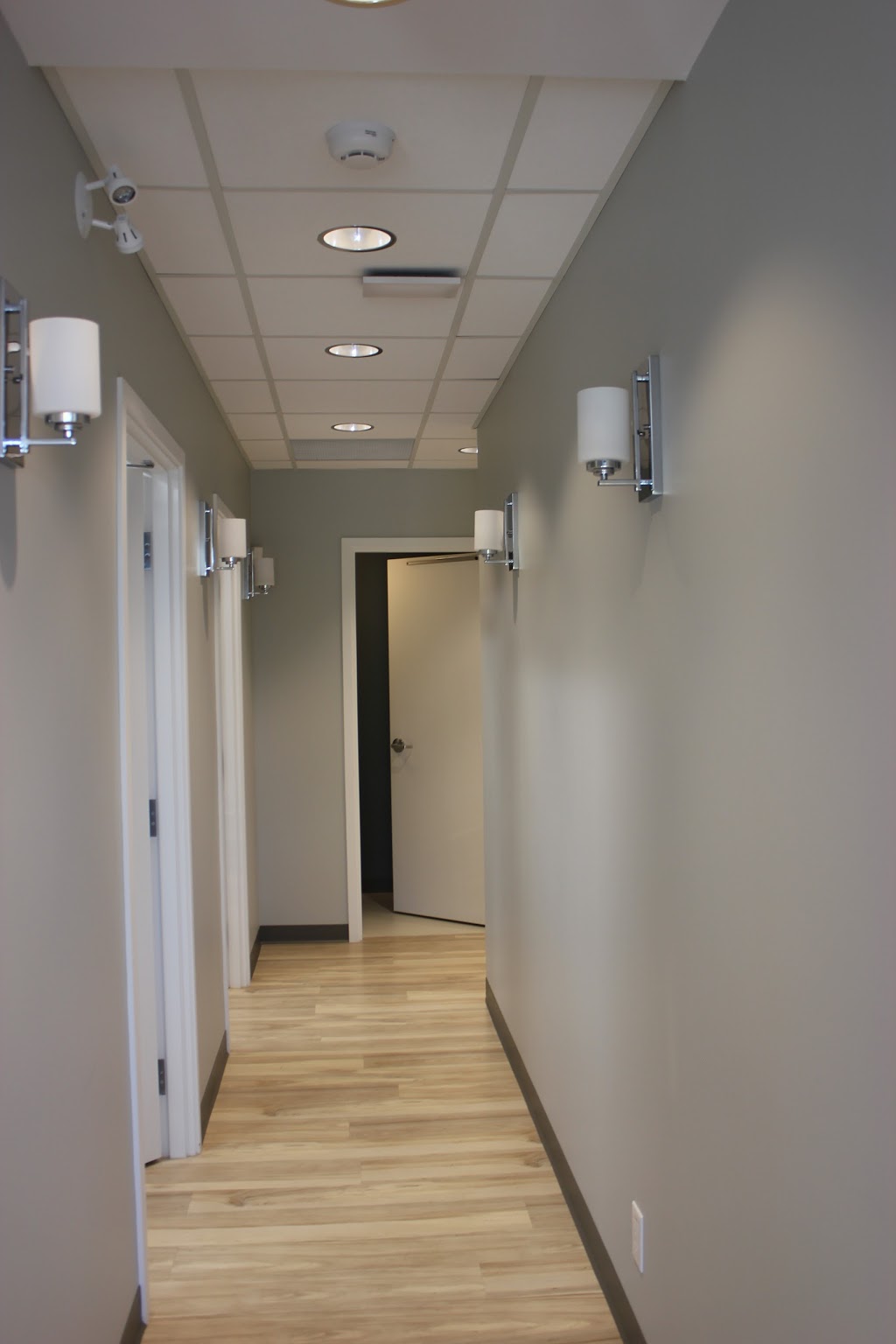 Lasermedica | 1921 17 Ave SW, Calgary, AB T2T 0G1, Canada | Phone: (403) 686-9578