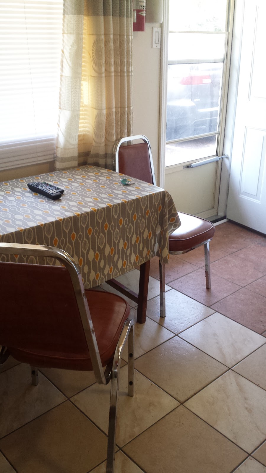 Sharodon Sands Motel | 119 Main St, Wasaga Beach, ON L9Z 2K9, Canada | Phone: (705) 429-5400