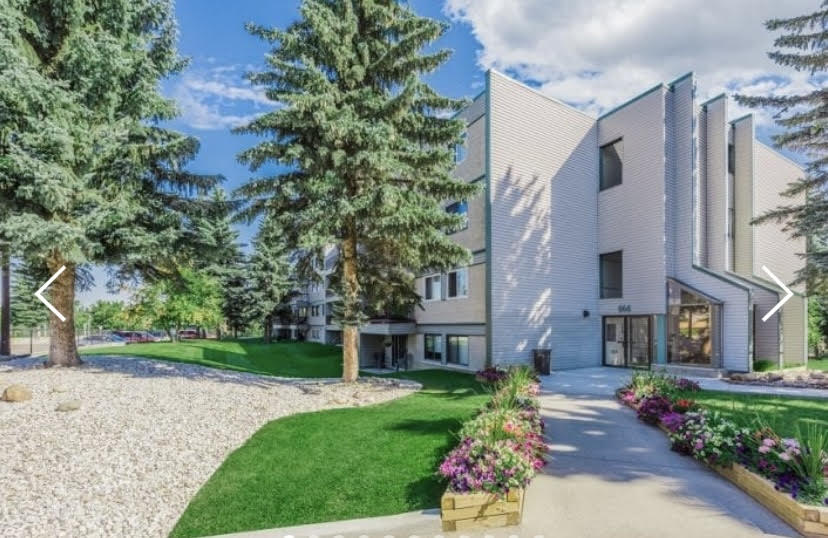 Harrow Court | 142 Harrow Cir NW, Edmonton, AB T5A 4H8, Canada | Phone: (780) 220-1390