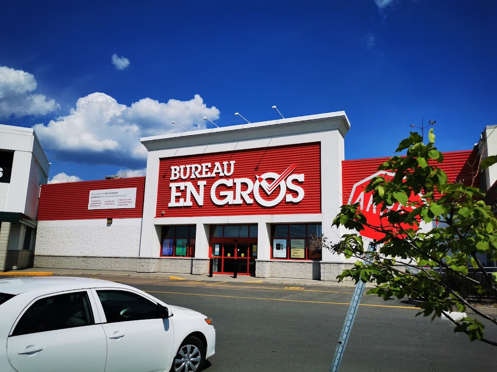 Bureau en Gros | 705 Avenue du Pont N, Alma, QC G8B 6T5, Canada | Phone: (418) 480-1443