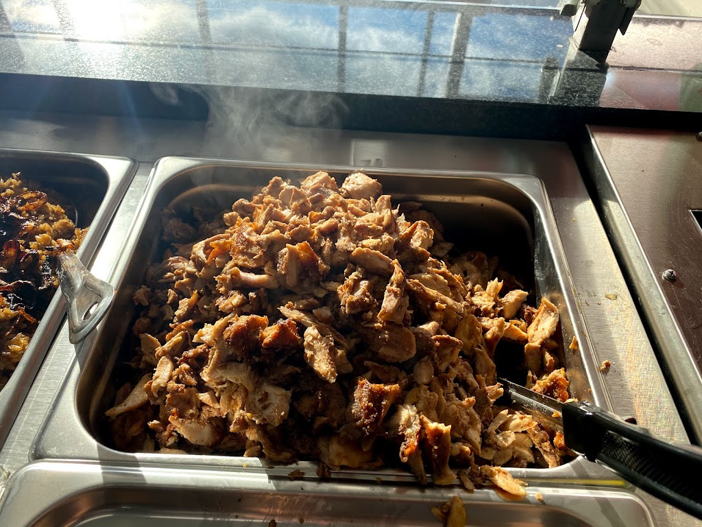 Lazeez Shawarma | 482 Dundas St W, Oakville, ON L6H 6Y3, Canada | Phone: (905) 257-7373