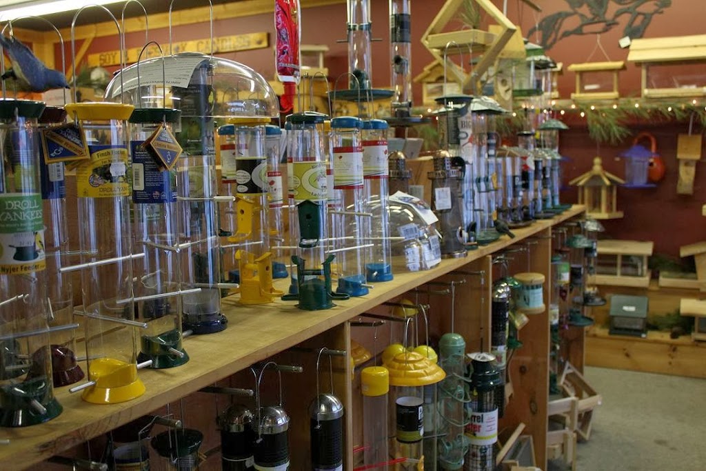 Hyde Park Feed & Country Store | 1830 Gainsborough Rd, RR 41, London, ON N6H 5L2, Canada | Phone: (519) 471-6870