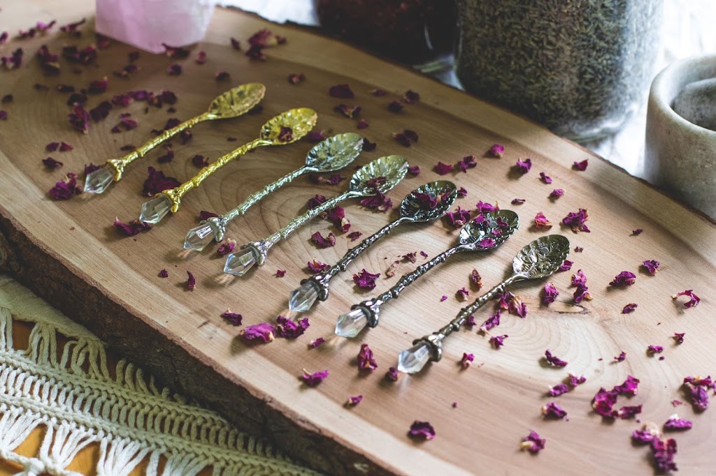 Roots and Arrow | 1324 Yearley Rd, Sprucedale, ON P0A 1Y0, Canada | Phone: (705) 380-0969