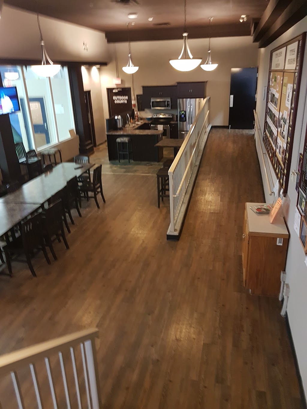 Great West Fitness & Tennis | 2550 Yale Ct, Abbotsford, BC V2S 8G9, Canada | Phone: (604) 854-3284