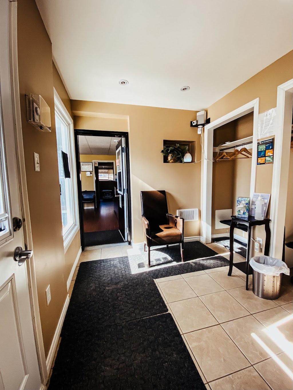 Active Chiropractic Family Health | 1169 Pembroke St E, Pembroke, ON K8A 7R4, Canada | Phone: (613) 732-9215