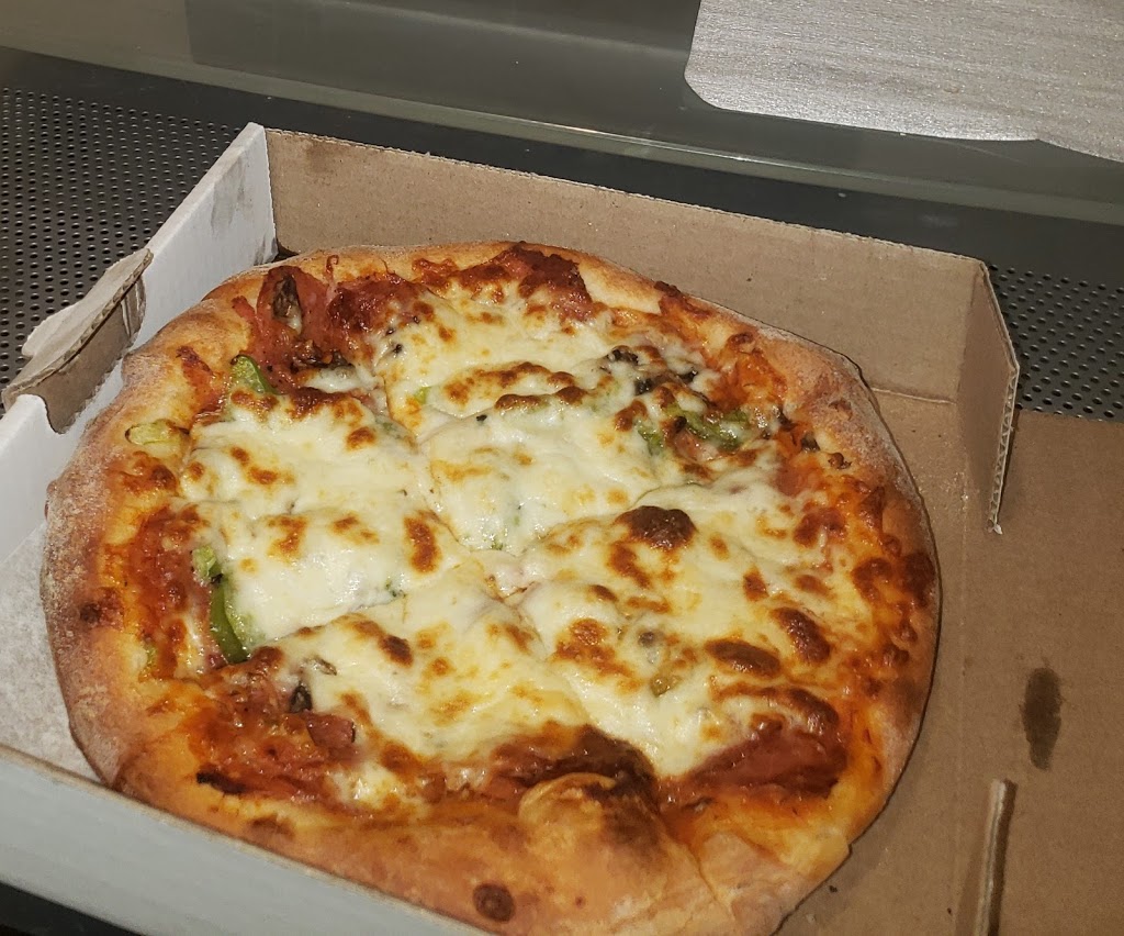 Papa Georgios | 3640 Rue de la Pinède, Trois-Rivières, QC G8Y 1G5, Canada | Phone: (819) 693-7444