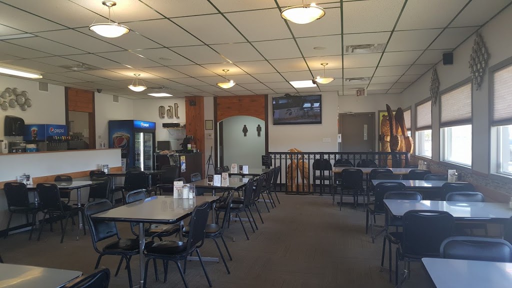 Chicken Chef Pine Falls | Jct. Hwy #304 & Hwy #11, Powerview-Pine Falls, MB R0E 1M0, Canada | Phone: (204) 367-4472