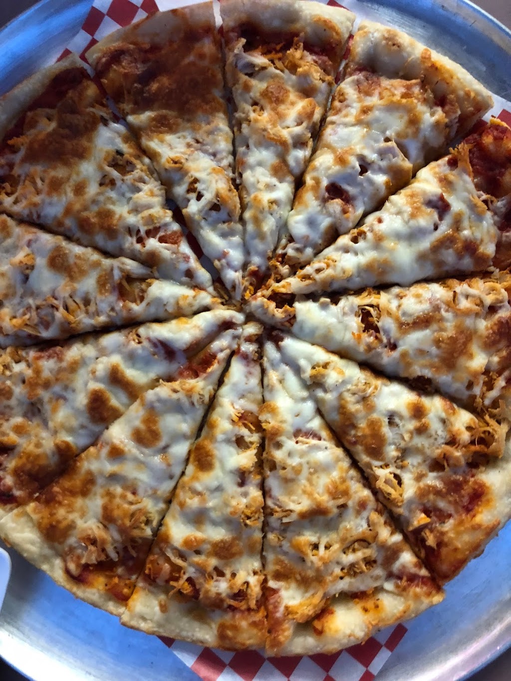 Mos Pizza & Donair | 11832 145 Ave NW, Edmonton, AB T5X 2E3, Canada | Phone: (780) 472-2525