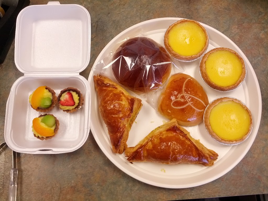 Sweetheart Bakery | 8111 160 Ave NW, Edmonton, AB T5Z 0G3, Canada | Phone: (780) 457-2238