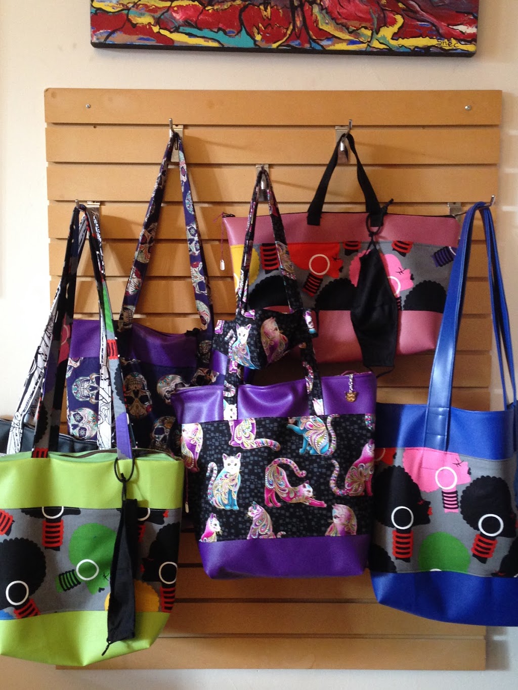 BOUTIQUE CHEZ MARIE-JO FRIPERIE | 627 Rue Notre Dame, Montebello, QC J0V 1L0, Canada | Phone: (873) 355-5567