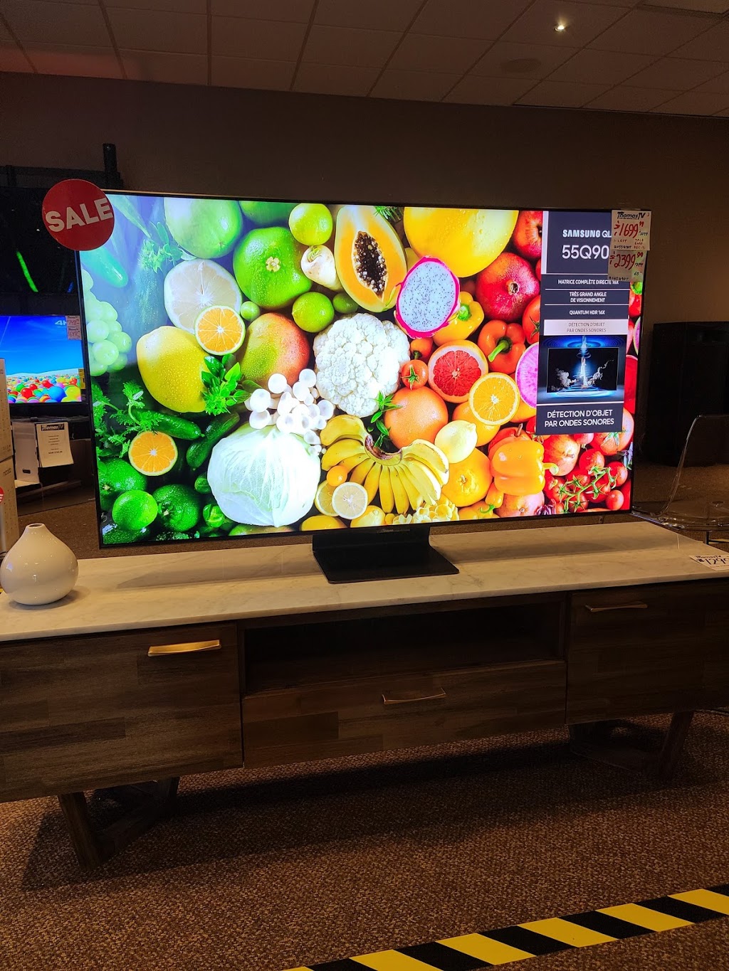 Thomas TV Sales and Service Ltd. | 130 Thorold Rd, Welland, ON L3C 3V3, Canada | Phone: (905) 788-3221