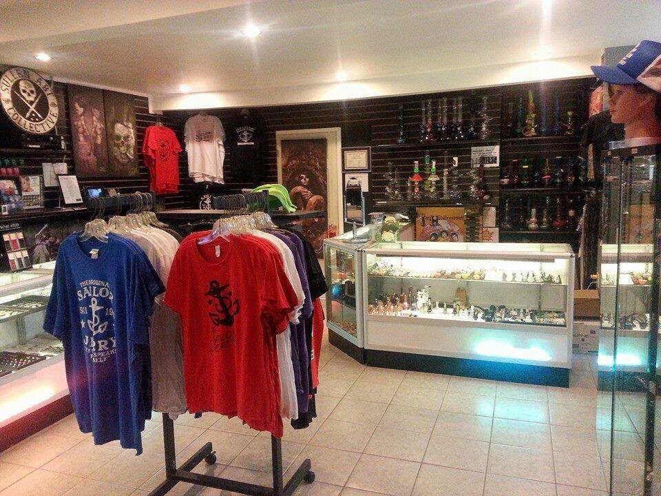 Steel N Ink | 105 Main St, Sauble Beach, ON N0H 2G0, Canada | Phone: (519) 422-0291