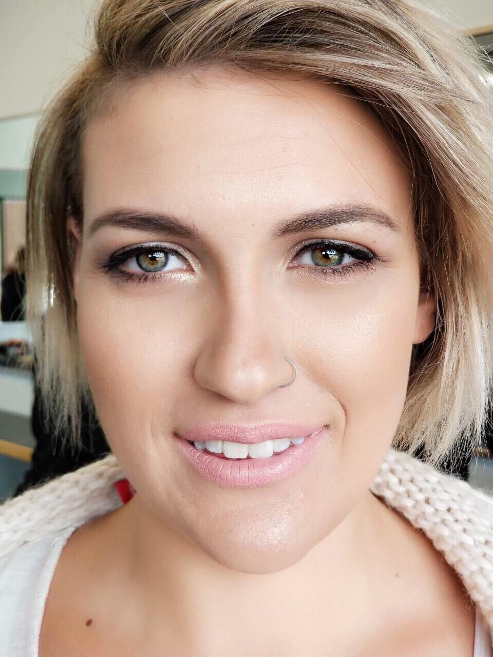 SAVERA MAKEUP ARTISTRY | 785 Bennett Crescent, Oshawa, ON L1K 1T7, Canada | Phone: (647) 278-4470