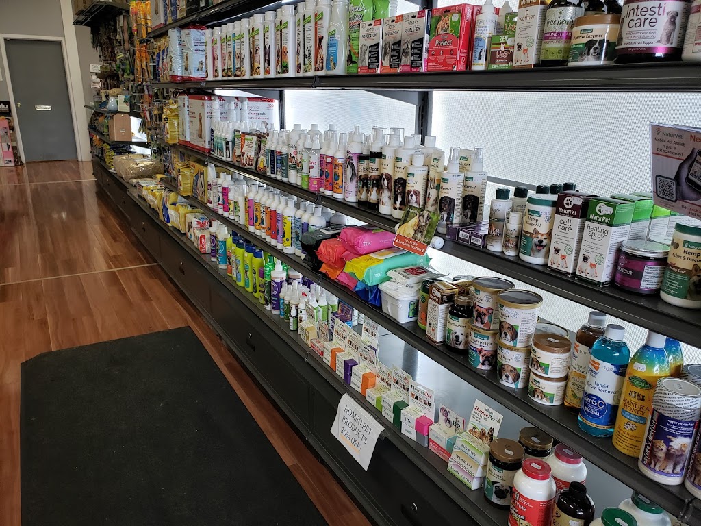 The Pampered Pet | 2446 Bank St, Ottawa, ON K1V 1A4, Canada | Phone: (613) 521-6272