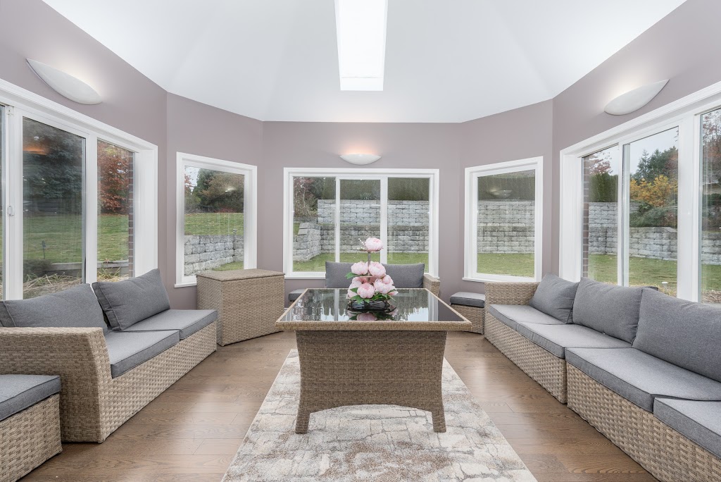 KHOL TRAVEL & Villa 18 BnB | 16823 18 Ave, Surrey, BC V3Z 9X3, Canada | Phone: (604) 385-1352