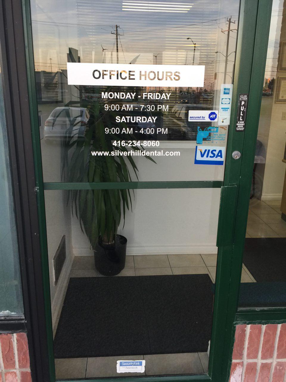 Silverhill Dental Clinic Etobicoke | 225 The East Mall Unit 5, Etobicoke, ON M9B 6J1, Canada | Phone: (416) 234-8060
