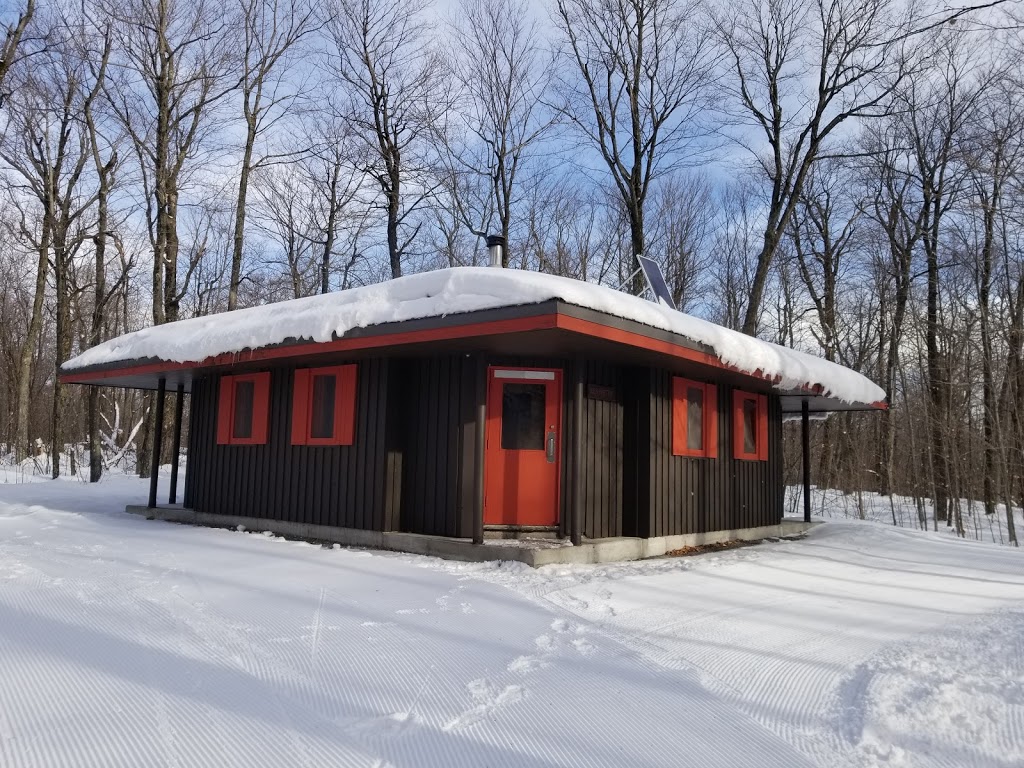 McKinstry Shelter | Trail 1, Luskville, QC J0X 2G0, Canada | Phone: (819) 827-2020