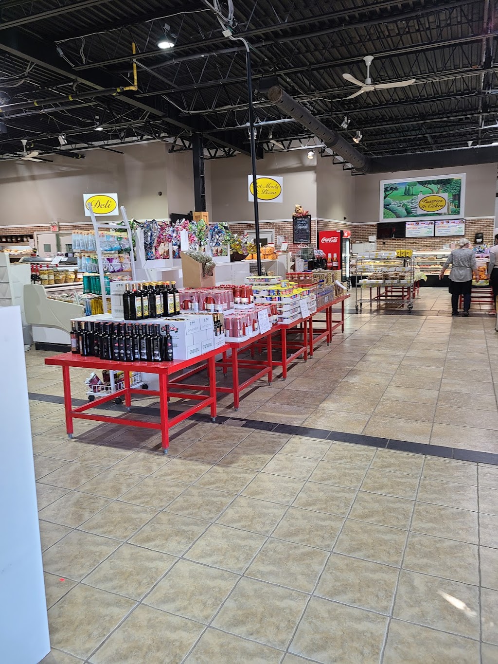 Fuda Italian Bakery | 200 Wellington St W, Barrie, ON L4N 1K9, Canada | Phone: (705) 737-3434