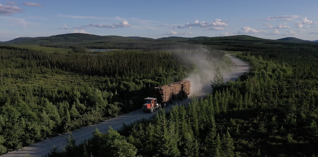 Électrocamion | 626 Rue des Bouleaux, Girardville, QC G0W 1R0, Canada | Phone: (418) 671-8482