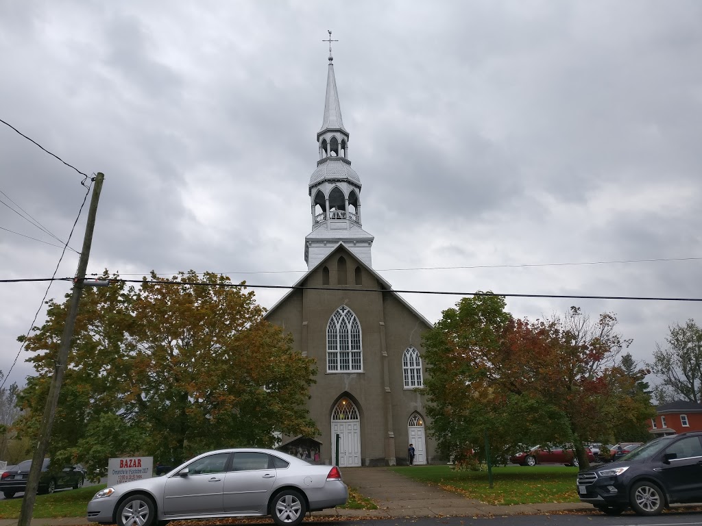 Paroisse St-Eugène | 1108 Labrosse St, St-Eugène, ON K0B 1P0, Canada | Phone: (613) 674-2052