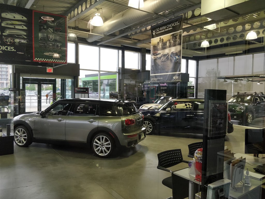 BMW Markham | 8111 Kennedy Rd, Unionville, ON L3R 5M2, Canada | Phone: (905) 477-2212