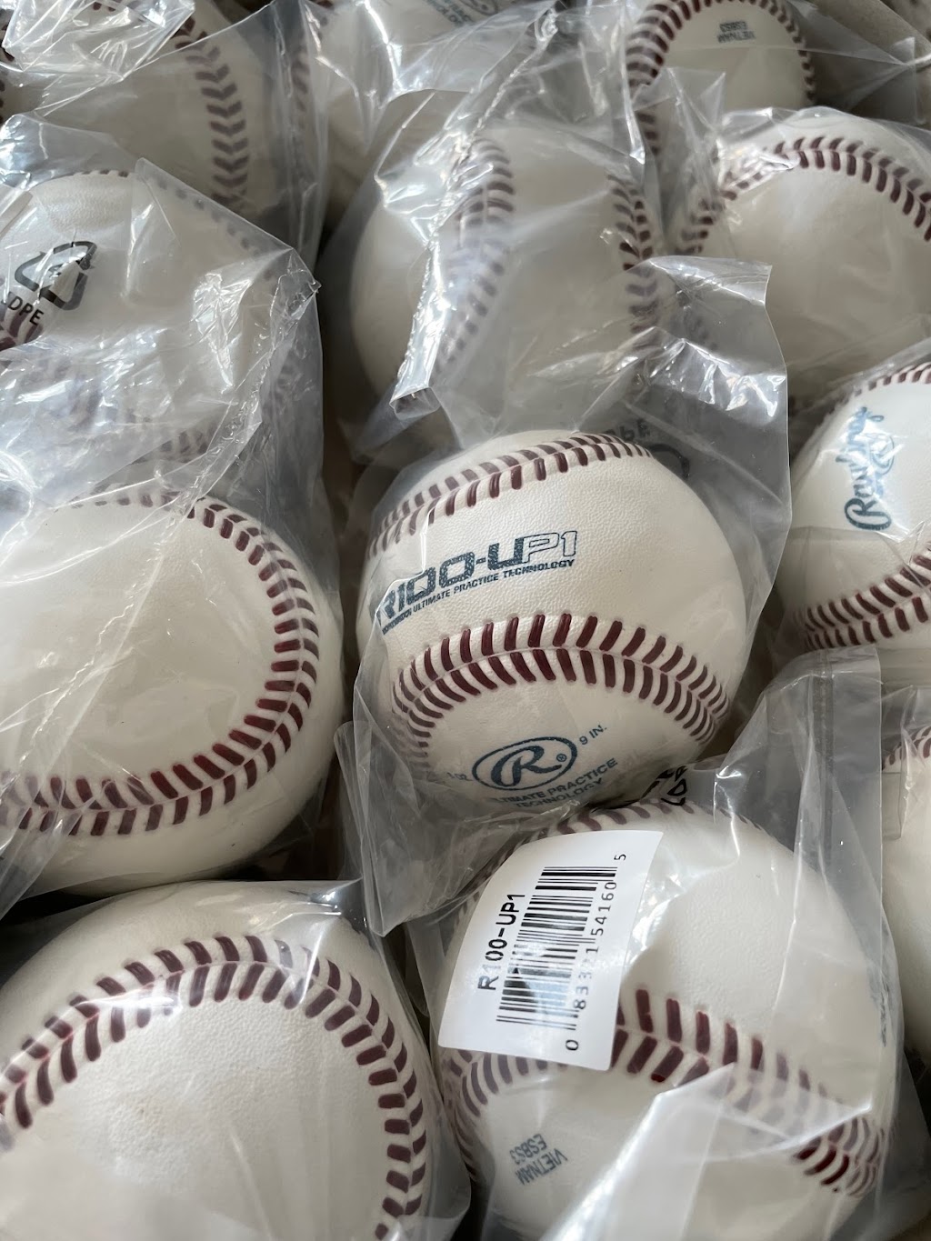 Expérience Baseball | 353 Rue Adrien-Fontaine, Saint-Jean-sur-Richelieu, QC J2X 5M5, Canada | Phone: (450) 357-9155