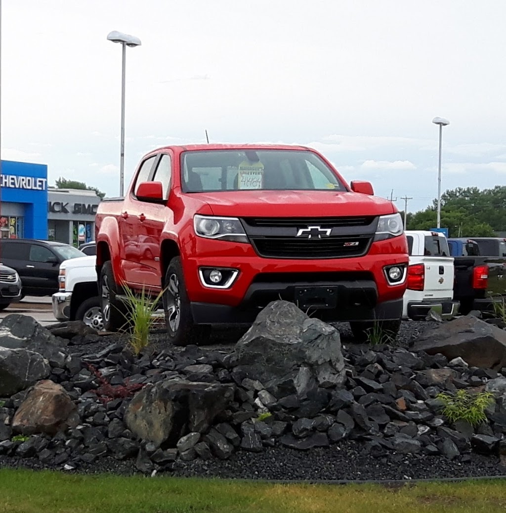Go-Green Lawn & Landscaping Inc. | 39174 Hwy 1 (south service road, Portage la Prairie, MB R1N 3N9, Canada | Phone: (204) 857-4000